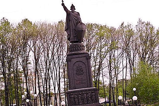 Monument til prins Vladimir i Belgorod: historie, beskrivelse, foto