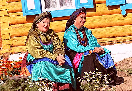 Rusya halklarının isimleri, gelenekleri