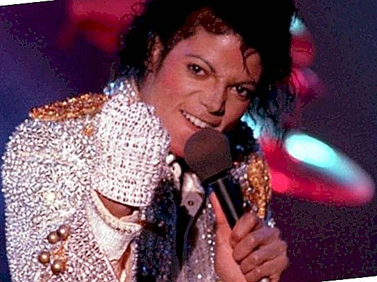 Tại sao bàn tay phải của Michael Jackson luôn luôn được đeo găng: một lý do quan trọng