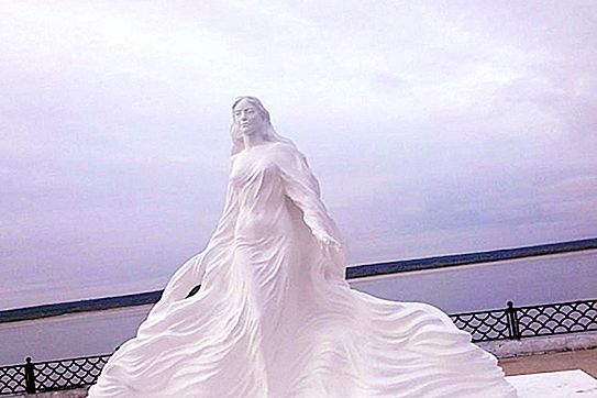 Monument voor de rivier de Lena: een schoonheid, geen oude vrouw!