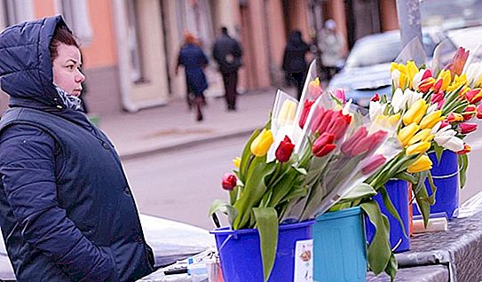 Menn vil gi blomster, men hva kvinner virkelig forventer 8. mars: resultatene av en masseundersøkelse på gatene i Moskva