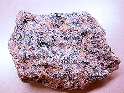 Mistä graniitti koostuu ja mistä se löytyy luonnosta