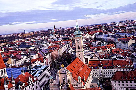 Pontos turísticos populares de Munique - visão geral, história, fatos interessantes e avaliações de turistas
