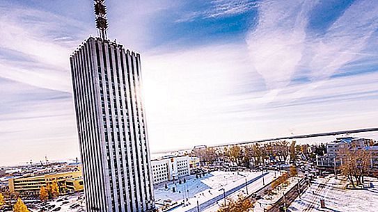 "Højhus" i Arkhangelsk: adresse, beskrivelse. Bygningen af ​​designorganisationer - den højeste bygning i Arkhangelsk-regionen