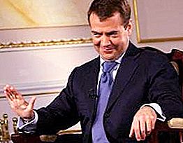 ¿Todavía te preguntas qué tan altos son Medvedev y Putin?