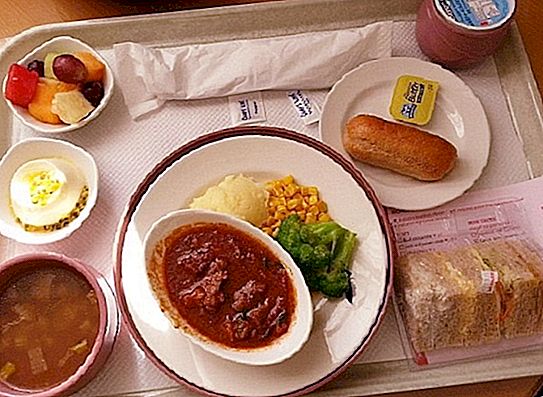 Är maten på sjukhuset smaklös? Hur man matar patienter i utländska kliniker
