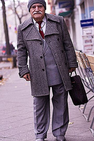 A real mod: this 86-year-old tailor goes to work every morning in a new suit