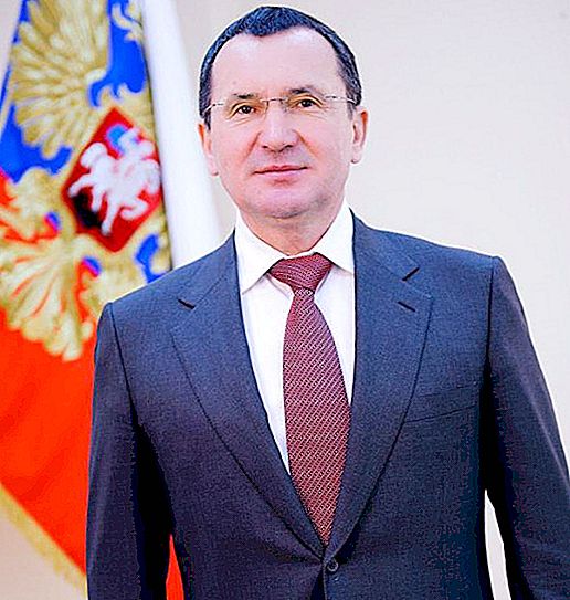 President för Chuvashia: biografi och framsteg