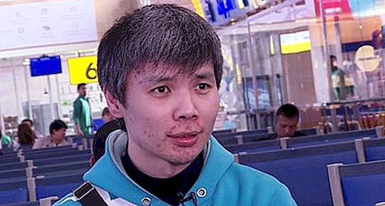 Fange av transittsonen: fyren, som helten i filmen "Terminal", har bodd på flyplassen i 2,5 måneder