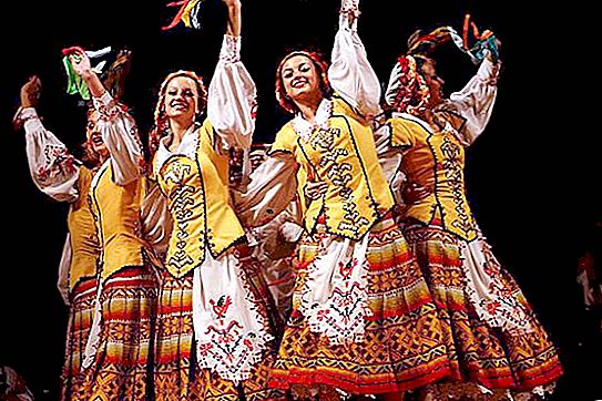 Danses folkloriques biélorusses - l'âme de leur peuple
