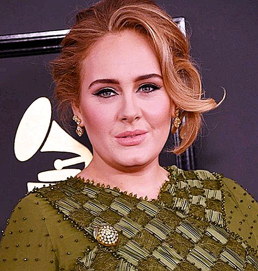 Sanger Adele oppdaget merkbart tynnere på en strandferie med Harry Styles