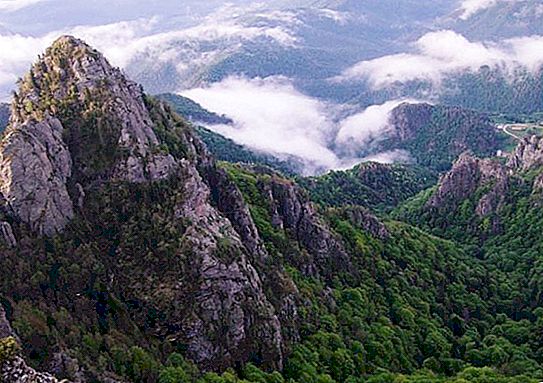 Karpatų kalnai - akmens šalis