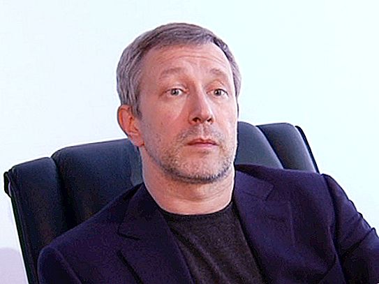 Politologi Chesnokov Aleksey Aleksandrovich - syyttävät todisteet, elämäkerta ja mielenkiintoisia tosiasioita