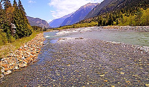 Teberda River - Mga Tampok