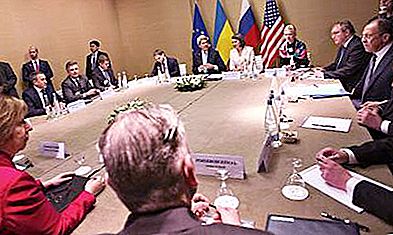 Quali sono gli Accordi di Ginevra per l'Ucraina e quali condizioni sono enunciate nel testo degli Accordi di Ginevra del 17 aprile 2014?