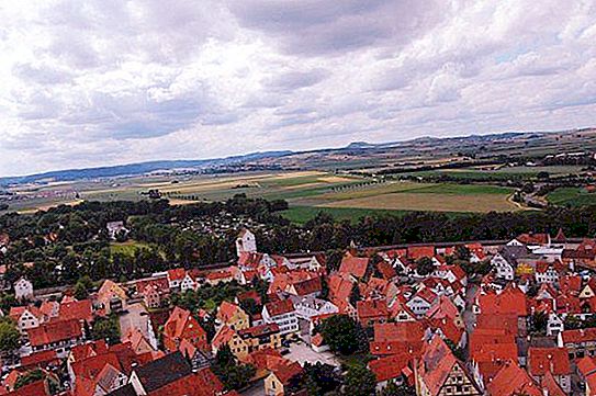 Nordlingen - kaupunki, joka on rakennettu meteoriittikraatteriin