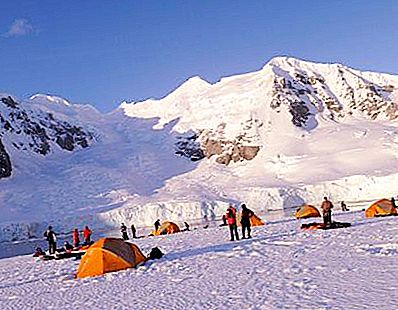 أحر شهر في القارة القطبية الجنوبية. أنتاركتيكا درجة الحرارة الشهرية