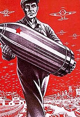 Militarizacija yra viena iš socializmo žlugimo SSRS priežasčių