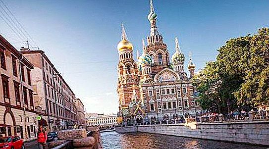 Outstanding architectural monuments of St. Petersburg: list, description, photo