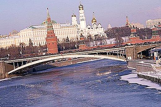 Ponts de pedra: fotos dels més famosos. Gran pont de pedra a Moscou
