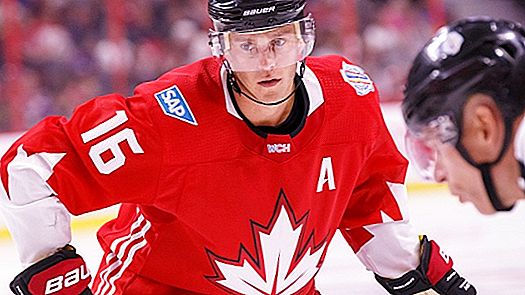 जोनाथन टेव्स: कैनेडियन हॉकी खिलाड़ी का करियर और निजी जीवन