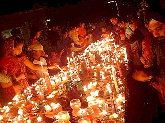 Festival Diwali v Indiji: fotografije