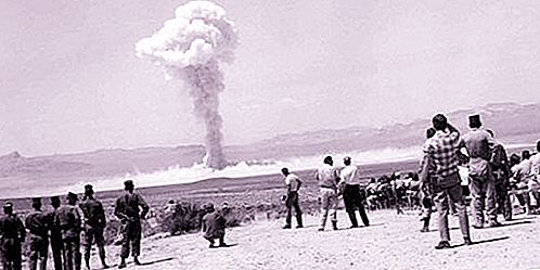 Semipalatinsk nuclear test site: kasaysayan, pagsubok, kahihinatnan