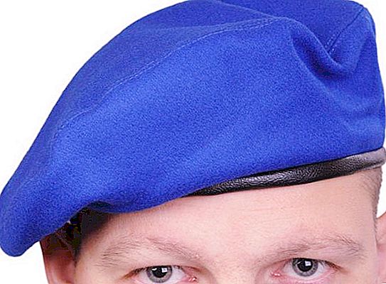 俄罗斯FSO总统团的矢车菊蓝色贝雷帽：描述，历史和有趣的事实