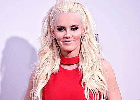 Jenny McCarthy: A Brief Biography and Films