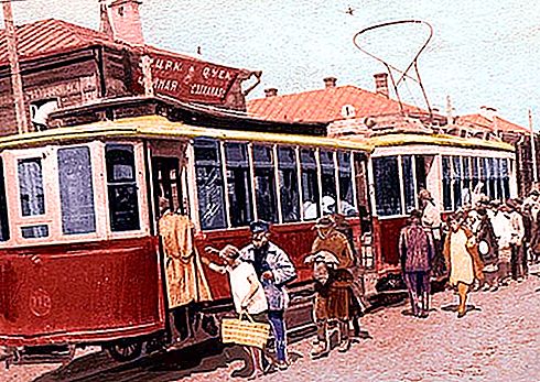 Kaasani trammid: marsruudivõrk ja veerem
