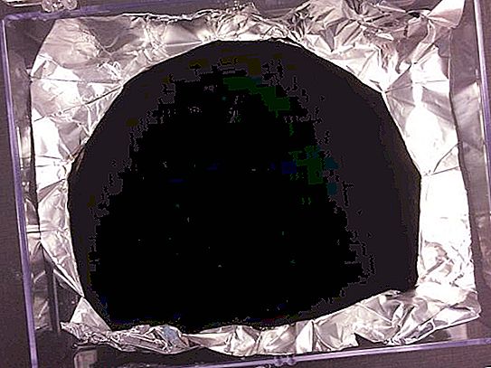 Care este cel mai negru material de pe planeta noastră?