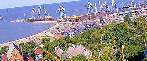 Mariupol kommercielle havnehavn: beskrivelse, funktioner og anmeldelser