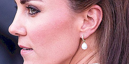 Kate Middleton: makeup, hairstyle and photo