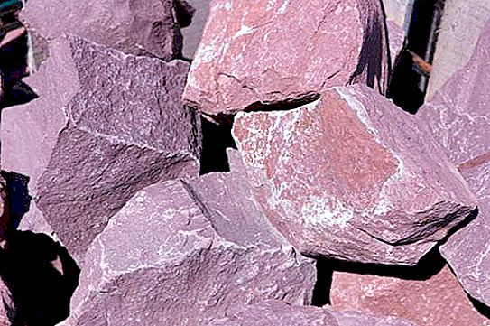 Làm thế nào để xác định mật độ của đá?