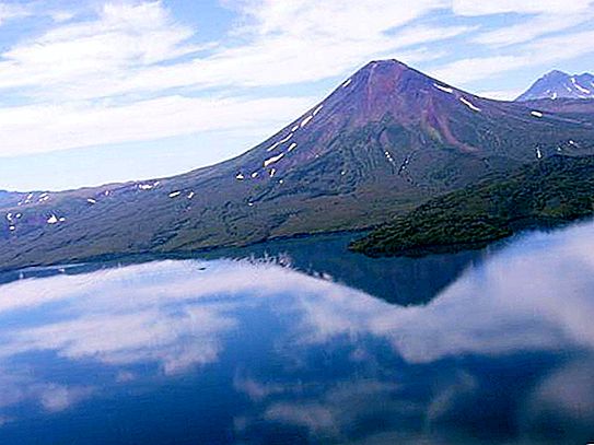 Lac Kuril au Kamchatka: description, caractéristiques, nature, flore et faune
