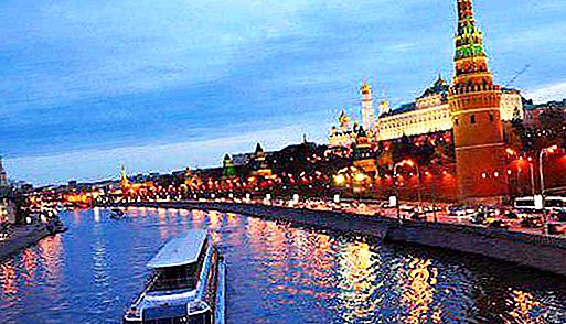 Boat trip on the Moscow River - a popular form of relaxation in the Russian capital