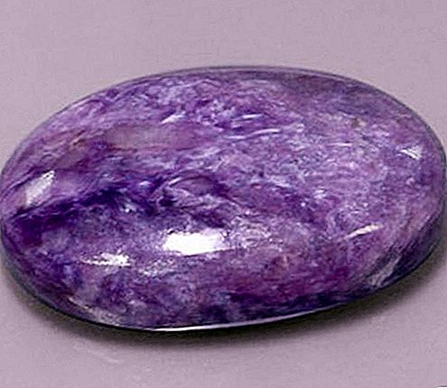 チャロアイト石は地球で唯一の場所で採掘されます