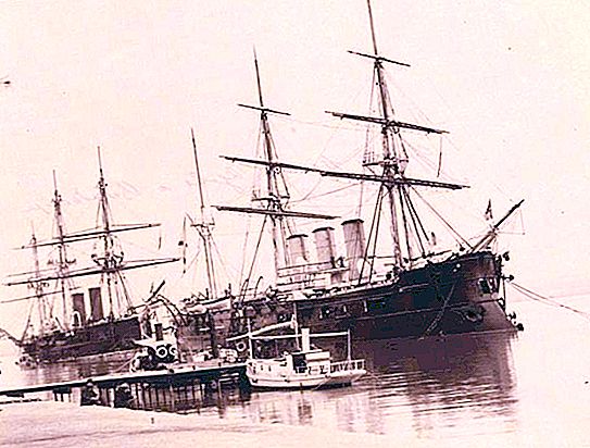 Cruiserul „Memoria lui Azov”. Caracteristici, istoricul campaniilor, revolte pe navă