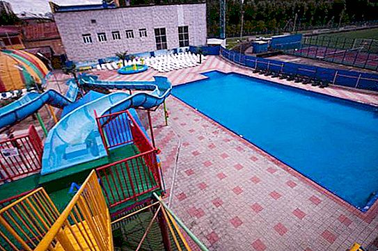 De superbes vacances toute l'année donnent au parc aquatique "Leader Land", Novossibirsk