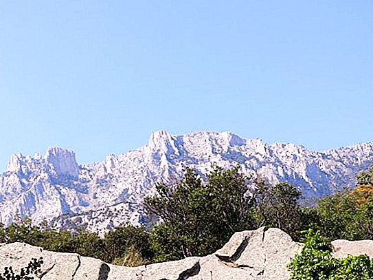 Mi a legmagasabb pont Krím-félszigeten? Krím legmagasabb hegyei