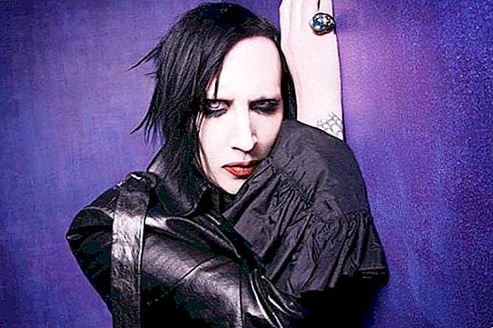 Ar tiesa, kad Marilyn Manson pašalino du šonkaulius?