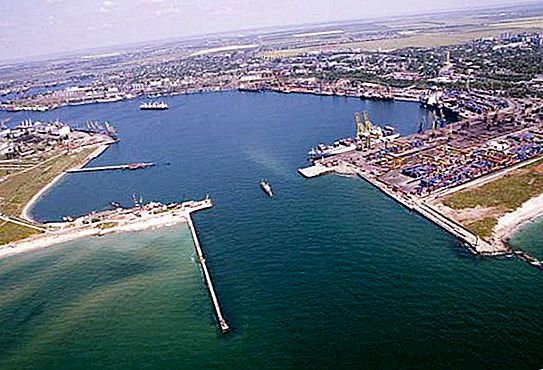 Морско търговско пристанище на Иличивск