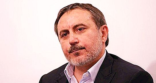 Le propriétaire de la chaîne de télévision tatare de Crimée ATR Lenur Islyamov: biographie