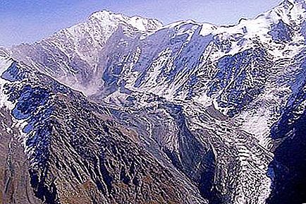 Kolka Glacier, Karmadon Gorge, Republic of North Ossetia. Beskrivelse av breen. Ulykke i 2002