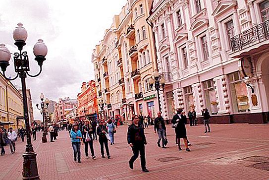 莫斯科有多少条街道是最受欢迎的名字，首都最引人注目的和最有趣的街道