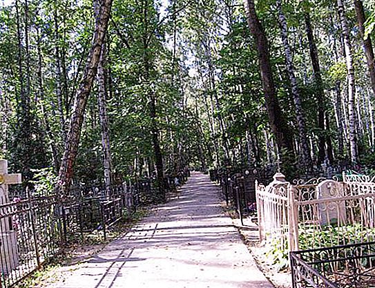 Babushkinskoe公墓：如何获得的描述