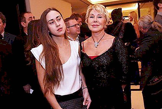 Tatyana Plaksina: the personal life of the daughter of a famous artist of Russia
