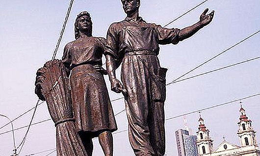 Piemineklis čekistiem Kijevā: vēsture, apraksts, demontāža. Kas ir čekisti?