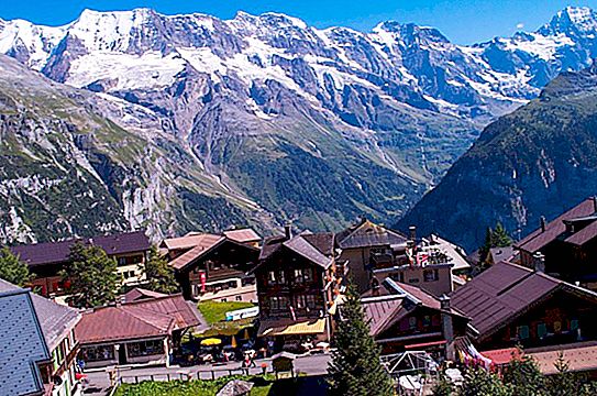 स्विट्ज़रलैंड की कथा प्रकृति। सबसे खूबसूरत स्थान: तस्वीरें और विवरण