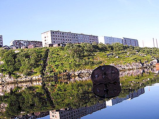 Murmanskin alueen Oleniya Guban kylä on sukellusveneiden, poronhoitajien ja kalastajien pohjoisreuna.